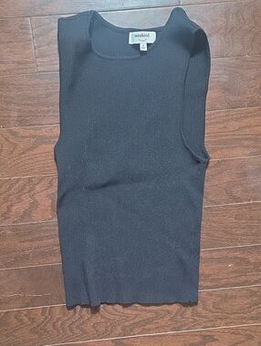 Weekend Max Mara Black Sleeveless Ribbed Tank